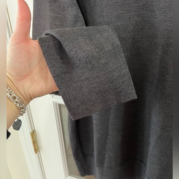 Brooks Brothers Italian Yarn Men’s V-neck - size L - 100% merino wool - Picture 4 of 5